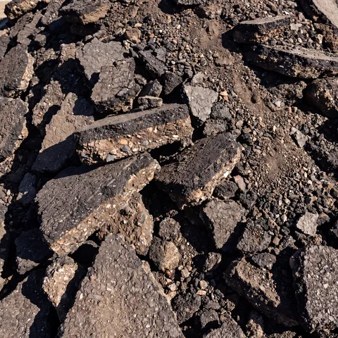Torn-out asphalt chunks and grindings accepted for recycling in San Diego